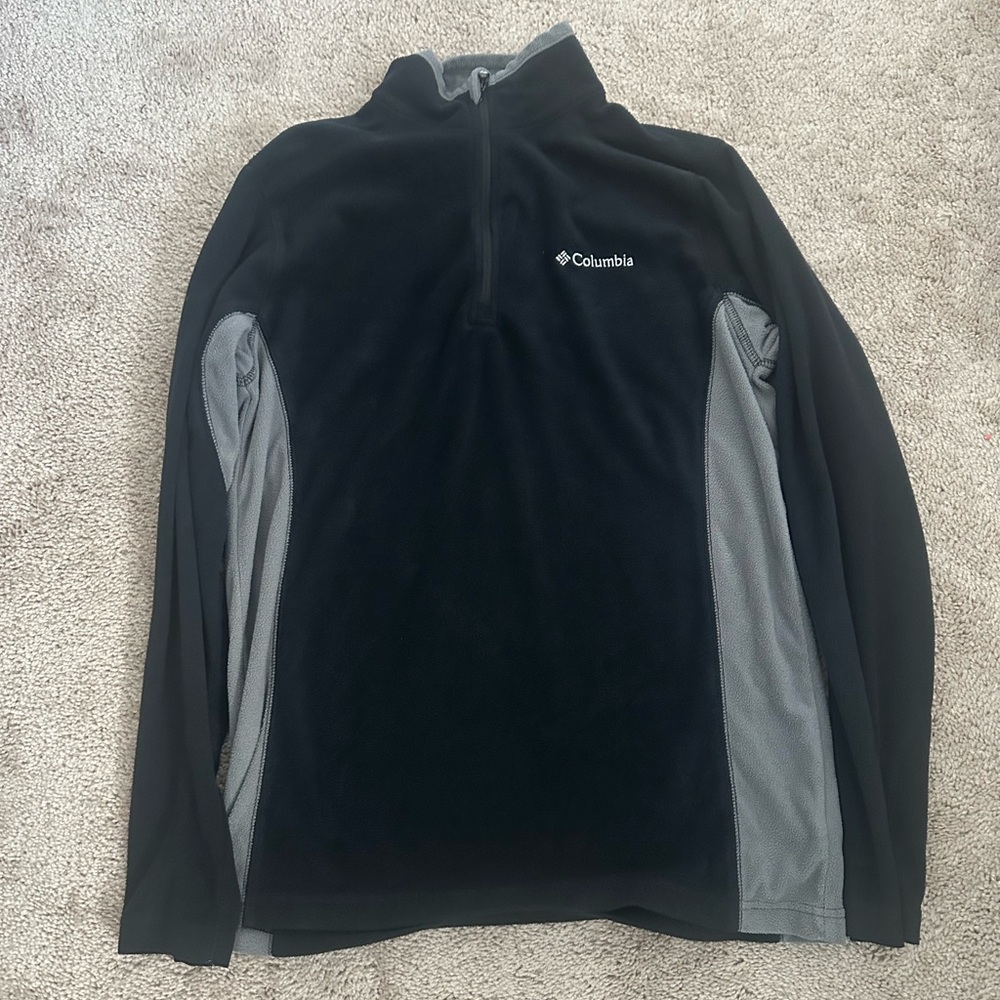 Columbia Black and Gray Quarter-Zip Fleece Pullover